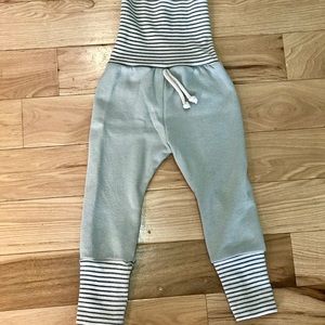 Childhoods clothing mint skinnies